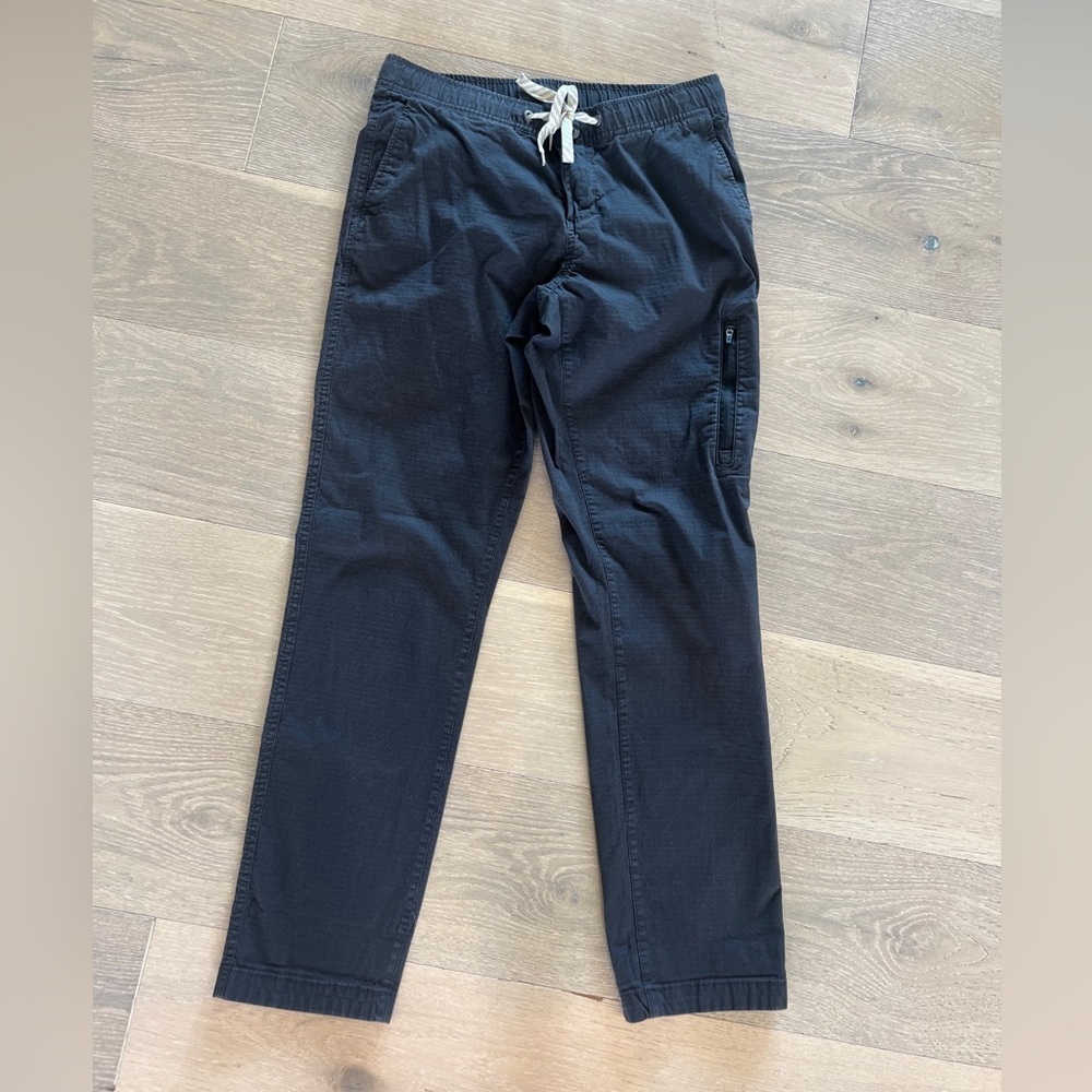 Vuori Women’s Ripstop Charcoal Pant size Small